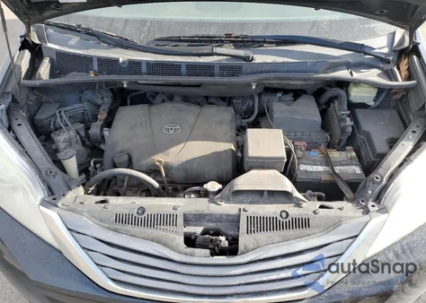 2017 Toyota Sienna Xle from USA, damaged, VIN 5TDDZ3DC8HS153859